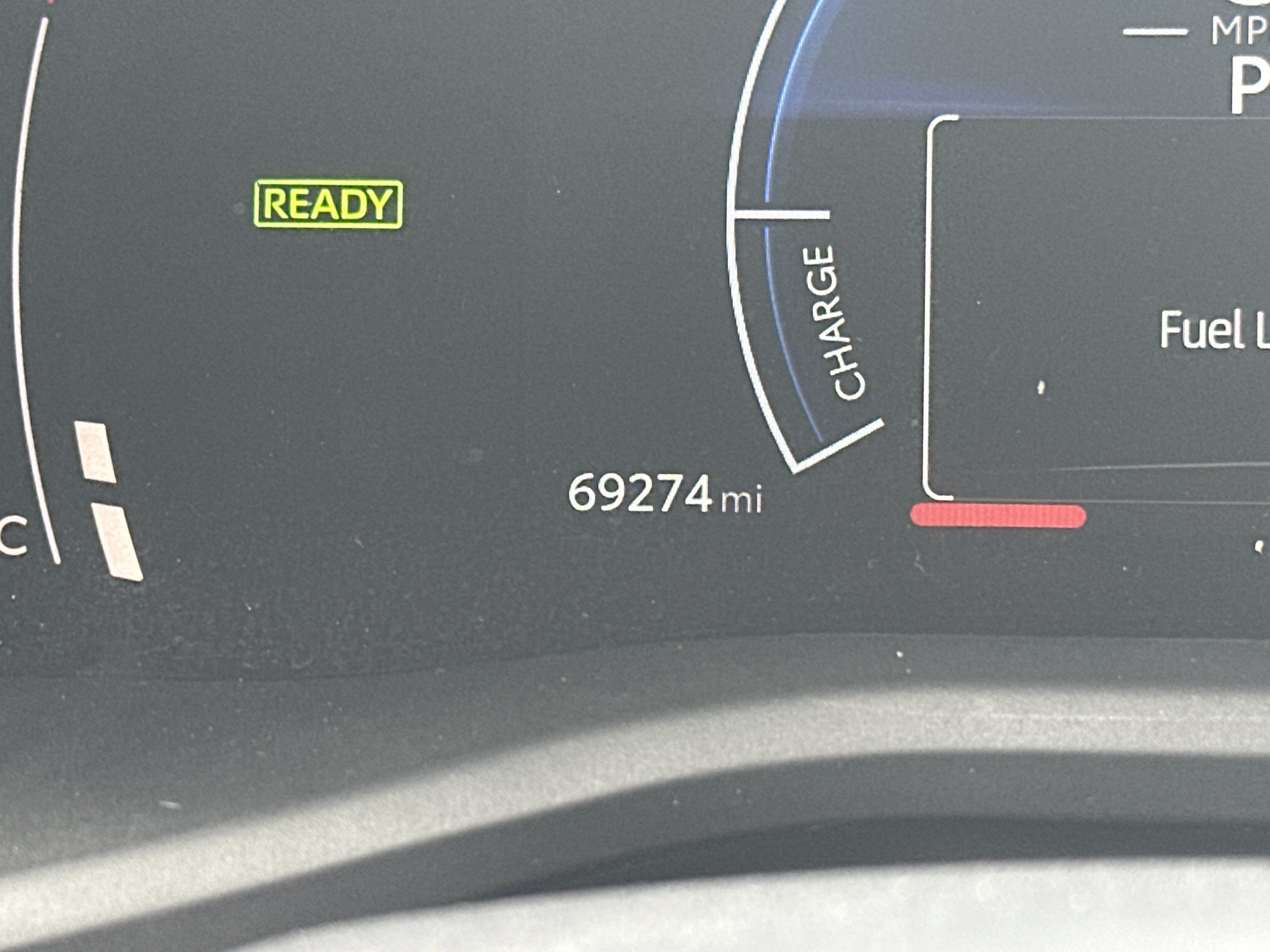 Used 2025 Toyota Camry LE FWD image 21