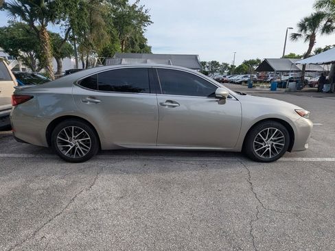 Used 2017 Lexus ES 350 FWD image 9