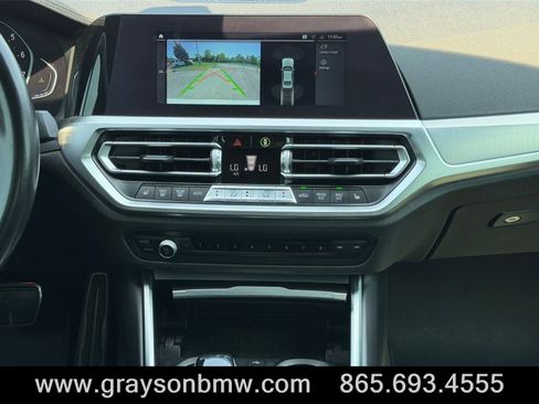 Used 2021 BMW 330i Sedan w/ M Sport Package RWD image 19