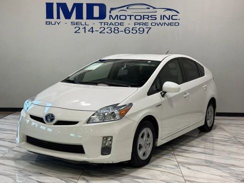 Used 2010 Toyota Prius Two FWD image 1