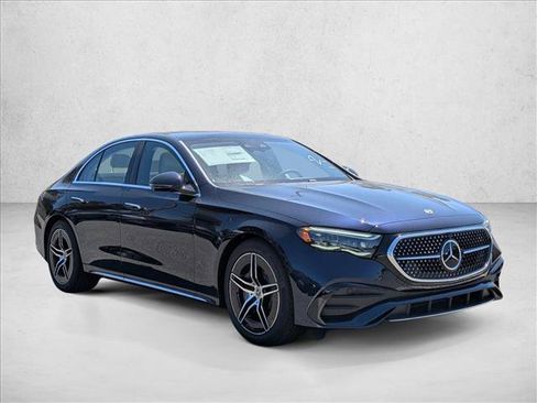 New 2026 Mercedes-Benz E 450 4MATIC Sedan image 7