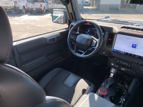 New 2026 Ford Bronco Raptor AWD/4WD image 32