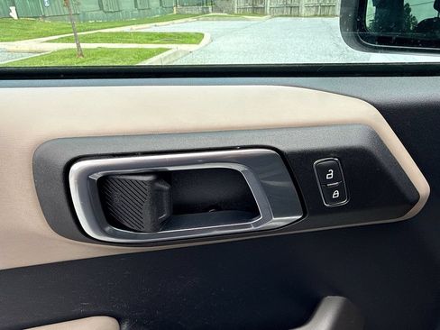 Used 2022 Ford Bronco Wildtrak AWD/4WD image 16