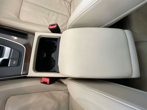 Used 2018 Audi Q5 2.0T Premium Plus w/ Premium Plus Package image 21