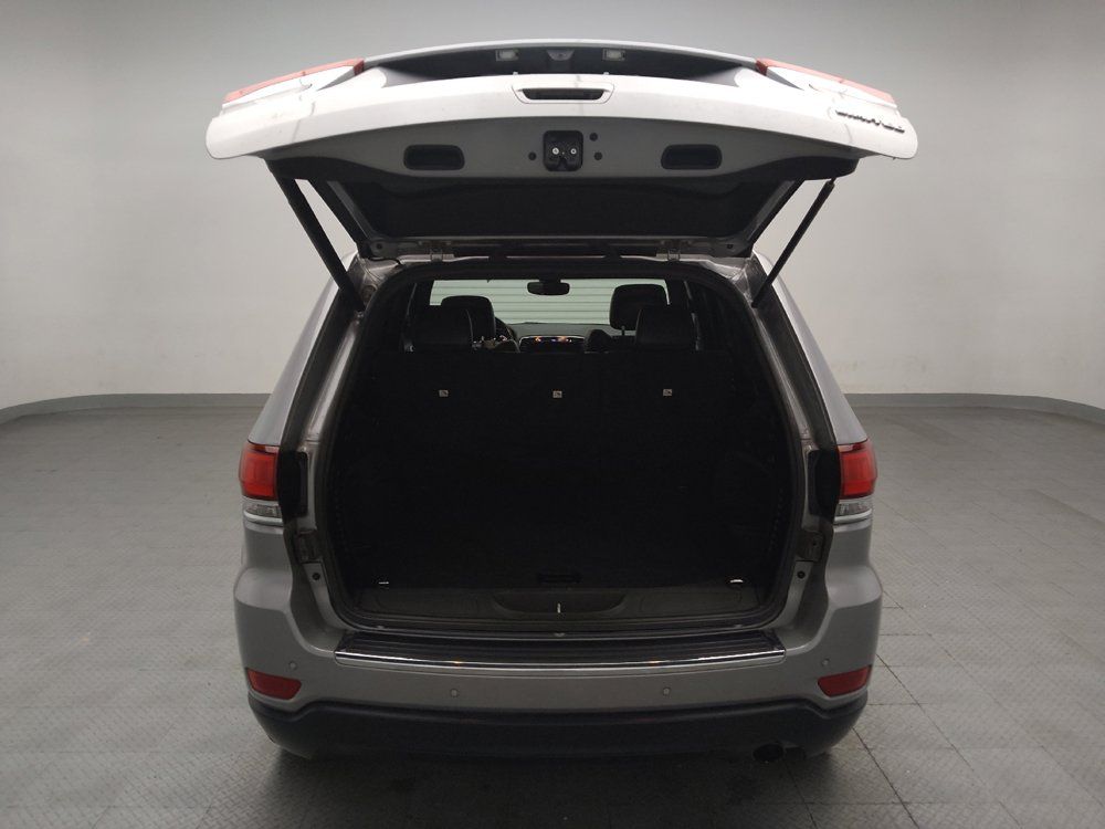 Used 2020 Jeep Grand Cherokee Limited RWD image 29
