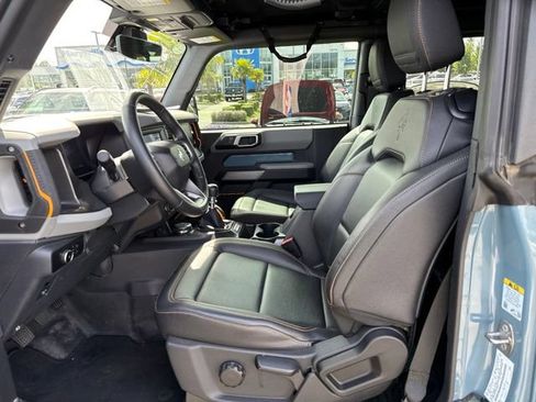 Used 2023 Ford Bronco Badlands AWD/4WD image 12