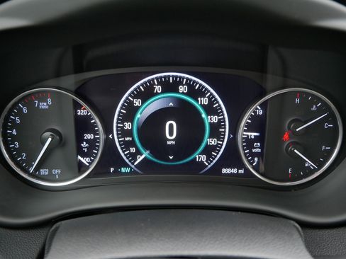 Used 2018 Buick Envision Premium image 21