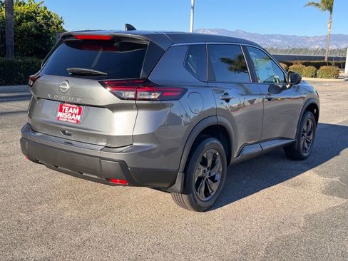 New 2026 Nissan Rogue SV image 7