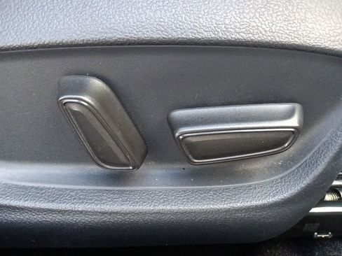 Used 2018 Toyota Camry XSE w/ Driver Assist Package image 32