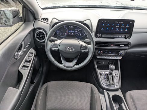 Certified 2023 Hyundai Kona SEL w/ Convenience Package image 17