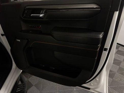Used 2024 GMC Sierra 1500 AT4 image 26