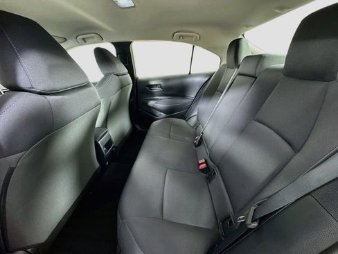 Used 2022 Toyota Corolla LE FWD image 26