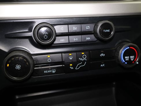 Used 2023 Ford F250 XLT w/ FX4 Off-Road Package image 46