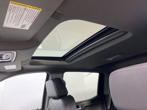 Certified 2021 Chevrolet Silverado 1500 LTZ image 23