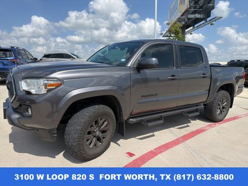 Used 2021 Toyota Tacoma SR5 w/ SR5 Appearance Package (SM) image 1