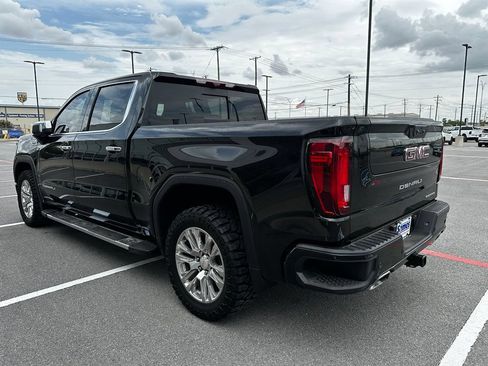 Used 2024 GMC Sierra 1500 Denali w/ Technology Package AWD/4WD image 8