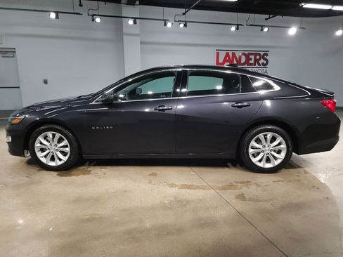 Used 2023 Chevrolet Malibu LT image 4