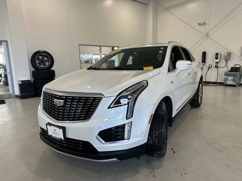 Certified 2024 Cadillac XT5 Premium Luxury w/ Technology Package image 6
