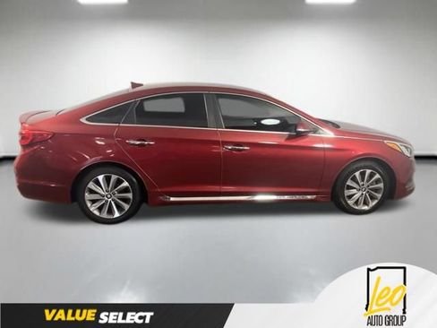 Used 2015 Hyundai Sonata Sport w/ Option Group 04 FWD image 7