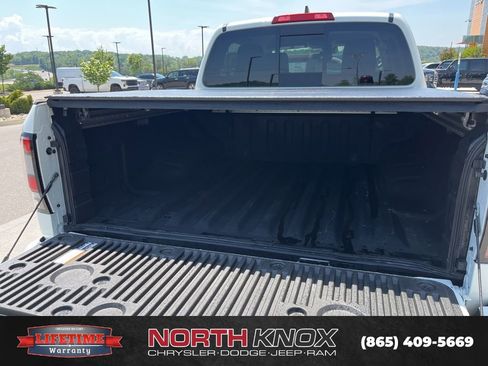 Used 2025 Nissan Frontier SV w/ SV Convenience Package AWD/4WD image 18