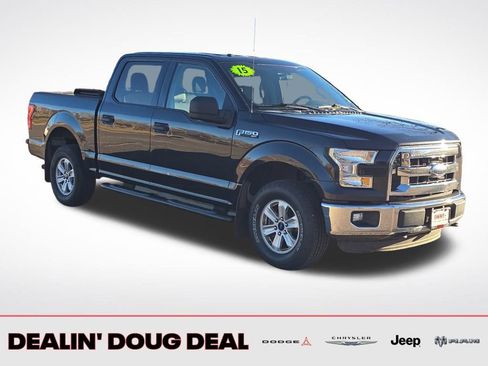 Used 2015 Ford F150 XLT image 8