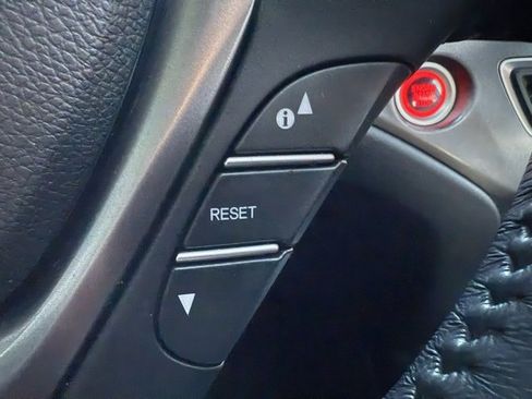 Used 2018 Honda Pilot EX-L image 11