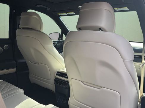Certified 2025 Genesis GV80 3.5T Prestige AWD/4WD image 48