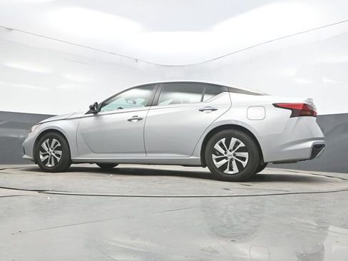 Used 2021 Nissan Altima 2.5 S FWD image 36