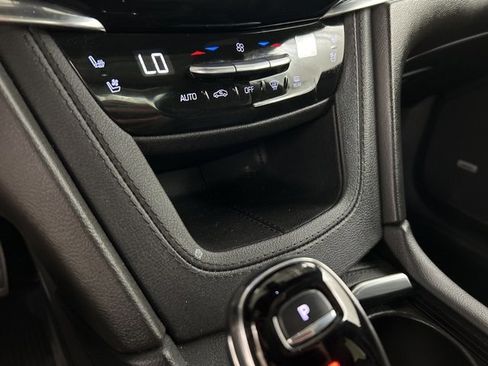 Used 2023 Cadillac XT6 Sport image 19
