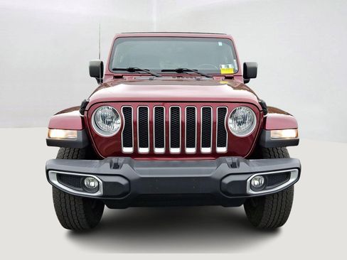 Used 2021 Jeep Wrangler Unlimited Sahara AWD/4WD image 2