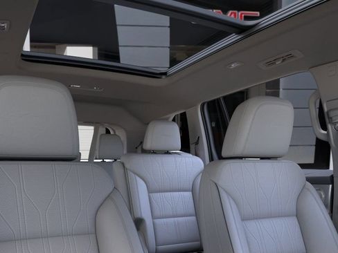 New 2026 Buick Enclave Avenir w/ Super Cruise Package FWD image 25