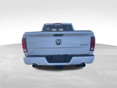 Used 2014 RAM 1500 Express AWD/4WD image 3