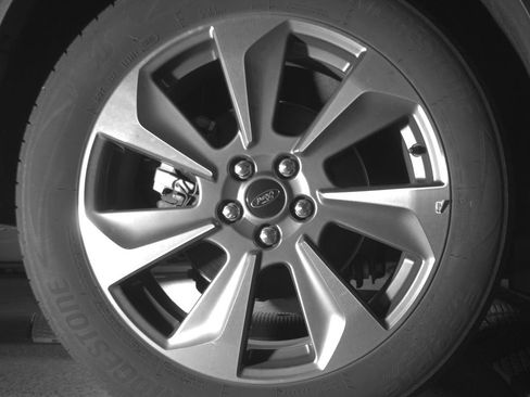 Used 2025 Ford Escape Platinum AWD/4WD image 29