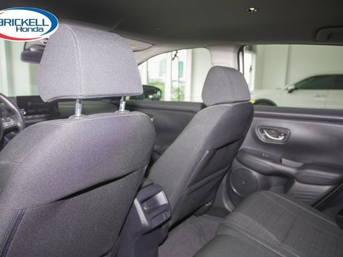 Used 2024 Honda HR-V LX image 23