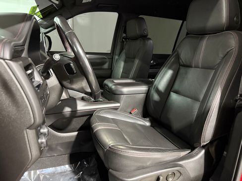 Used 2021 Chevrolet Suburban RST image 5