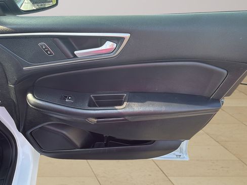 Certified 2024 Ford Edge SEL AWD/4WD image 19