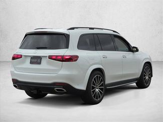 New 2026 Mercedes-Benz GLS 450 4MATIC video 2