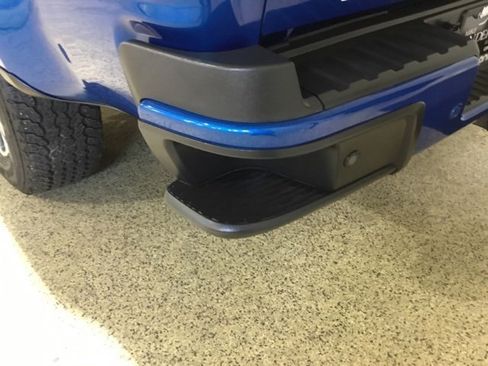 Used 2022 Chevrolet Colorado Z71 image 15