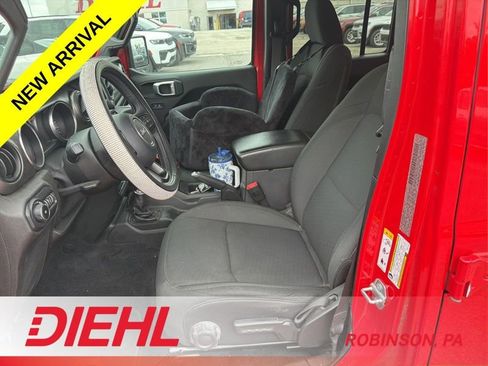 Used 2019 Jeep Wrangler Unlimited Sport S AWD/4WD image 10