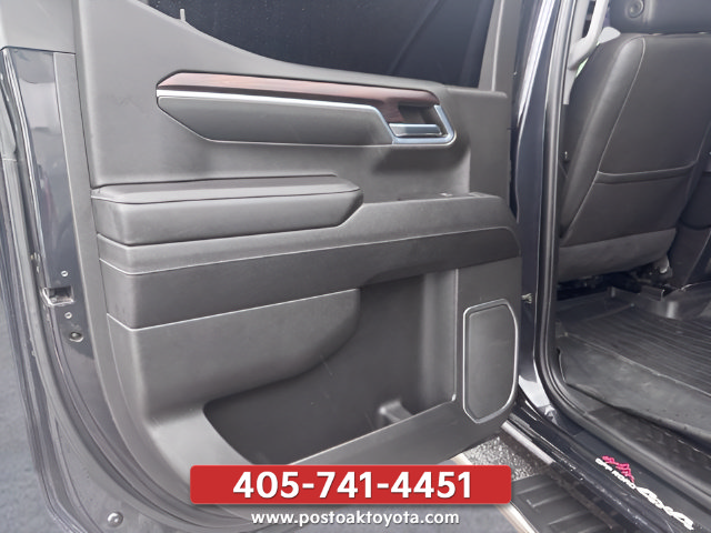 Used 2023 GMC Sierra 1500 SLT w/ X31 Off-Road Package AWD/4WD image 24