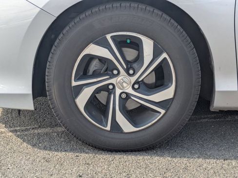 Used 2016 Honda Accord LX image 9