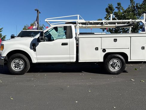 Certified 2017 Ford F250 XL w/ Power Equipment Group RWD image 7