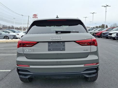 Used 2025 Audi Q3 2.0T Premium image 5