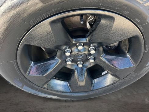 Used 2019 RAM 1500 Big Horn AWD/4WD image 18
