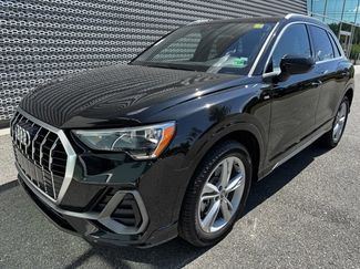 Used 2021 Audi Q3 2.0T Premium w/ Convenience Package image 1