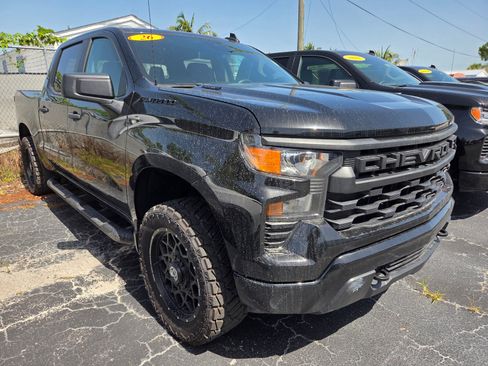Used 2026 Chevrolet Silverado 1500 Custom w/ Turbomax Blackout Package AWD/4WD image 2