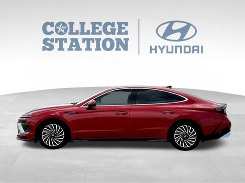 Used 2025 Hyundai Sonata Limited FWD image 7