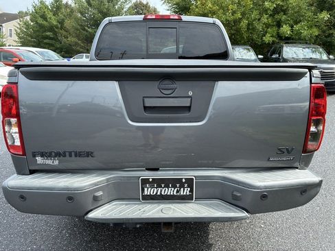 Used 2020 Nissan Frontier SV w/ Midnight Edition Floor Mats RWD image 5