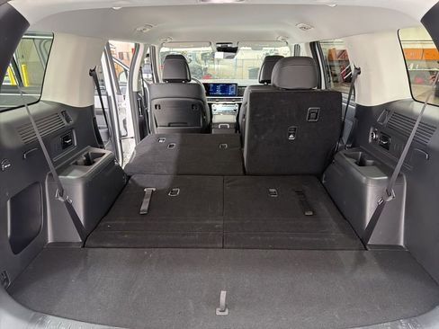 Used 2025 Hyundai Santa Fe SEL image 29