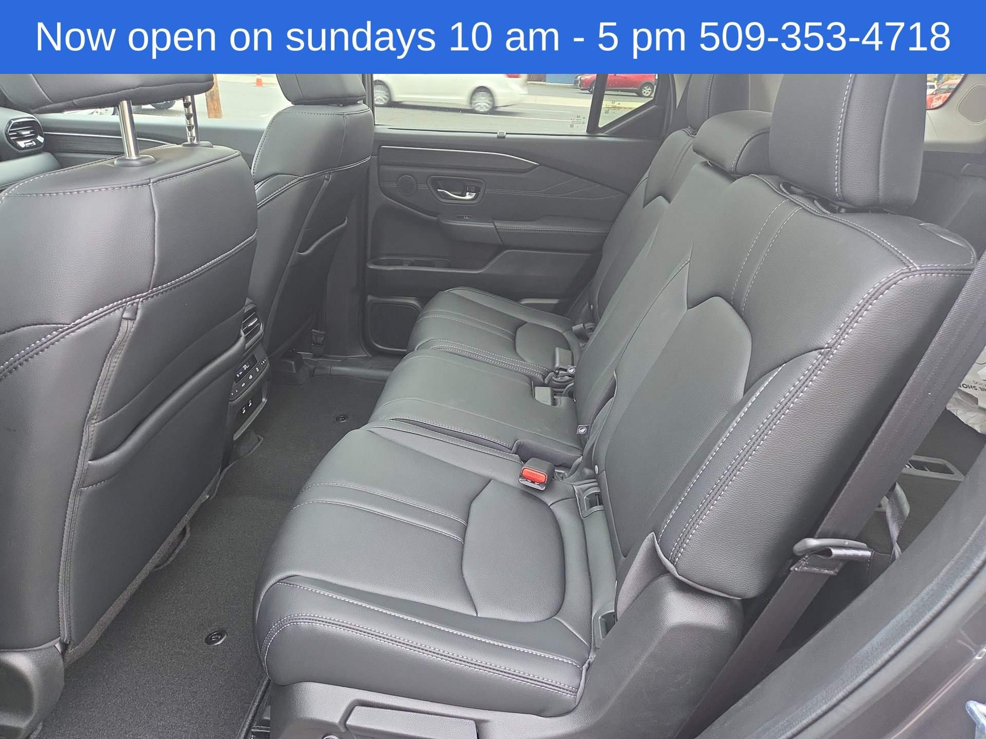 Used 2026 Honda Pilot Touring image 17